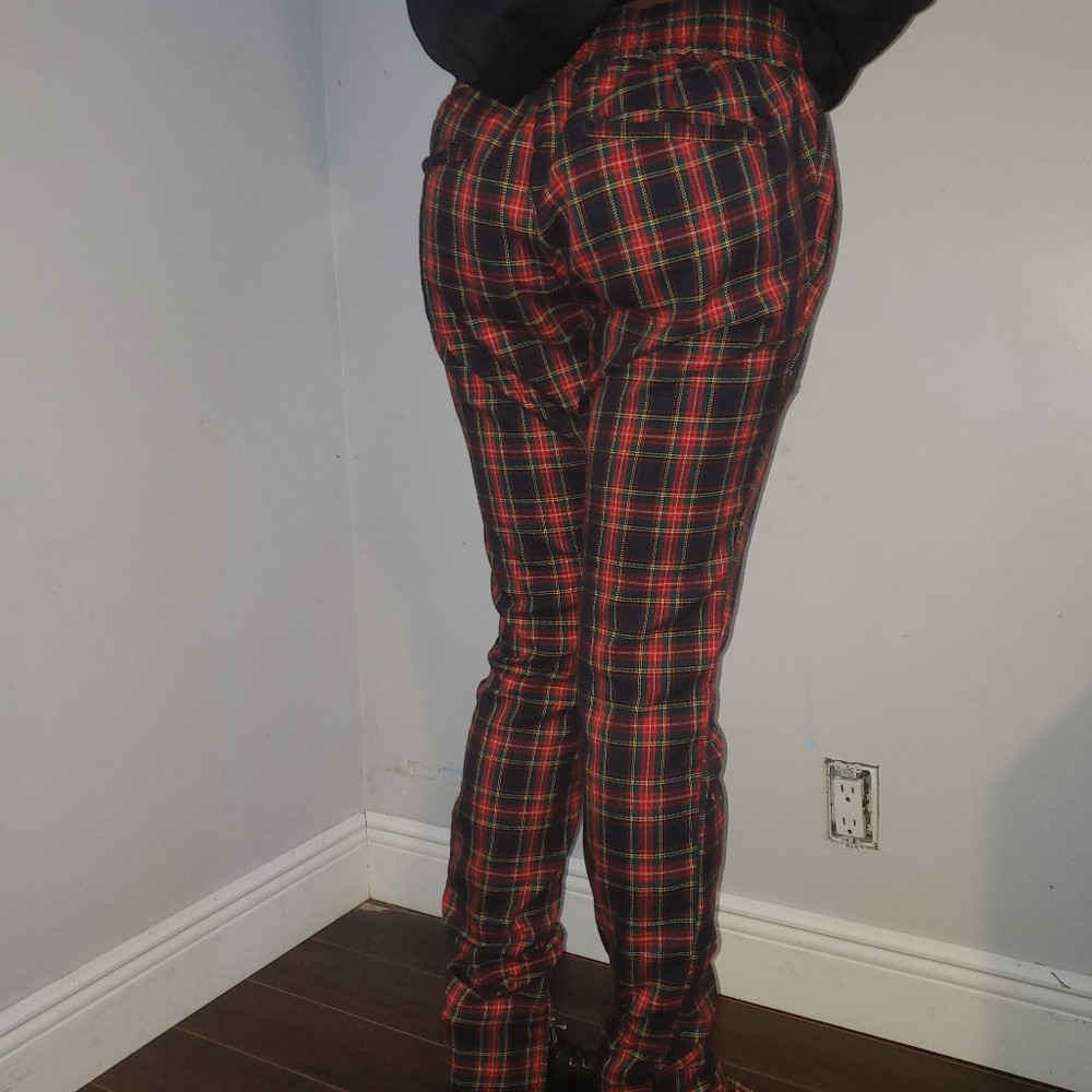 PacSun Plaid Pants with zippered leg